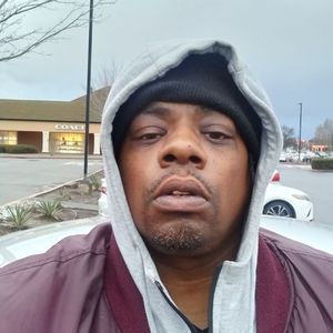 Meet your Posher, Deshaun